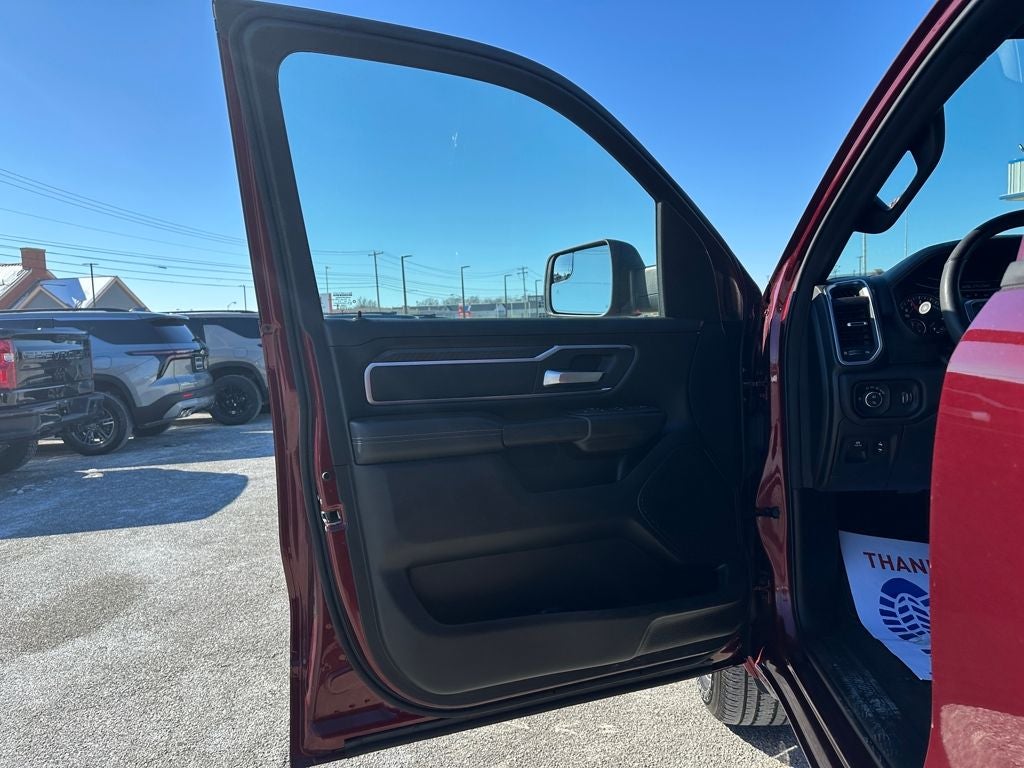 2025 RAM 1500 Big Horn Crew Cab 4x4 5'7' Box