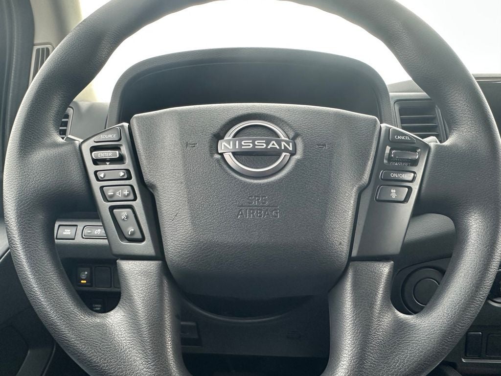 2022 Nissan Frontier Crew Cab S 4x2