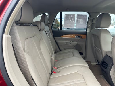 2015 Lincoln MKX Base