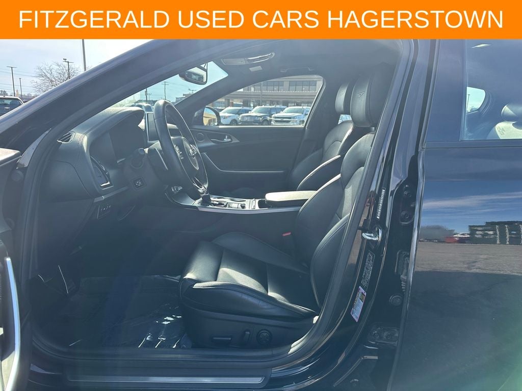 2020 Kia Stinger GT1