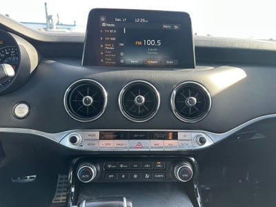 2020 Kia Stinger GT1