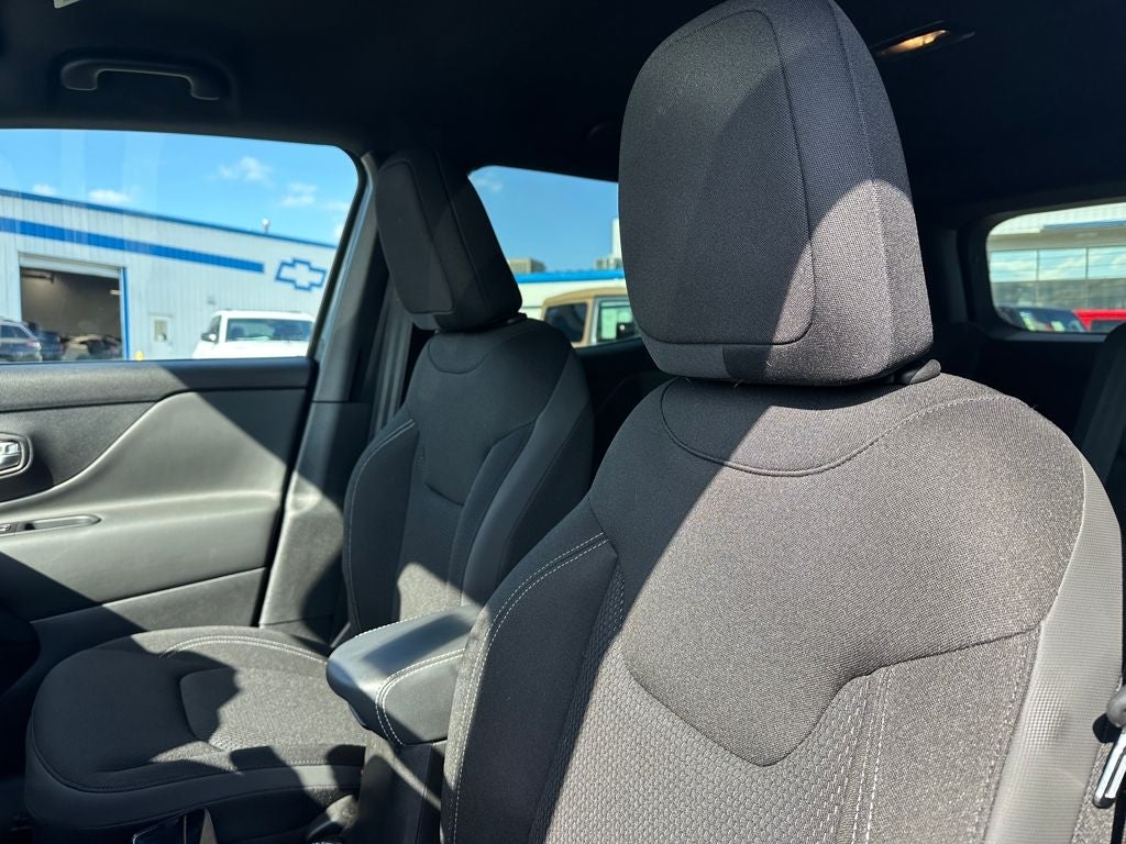 2022 Jeep Renegade Altitude 4x4