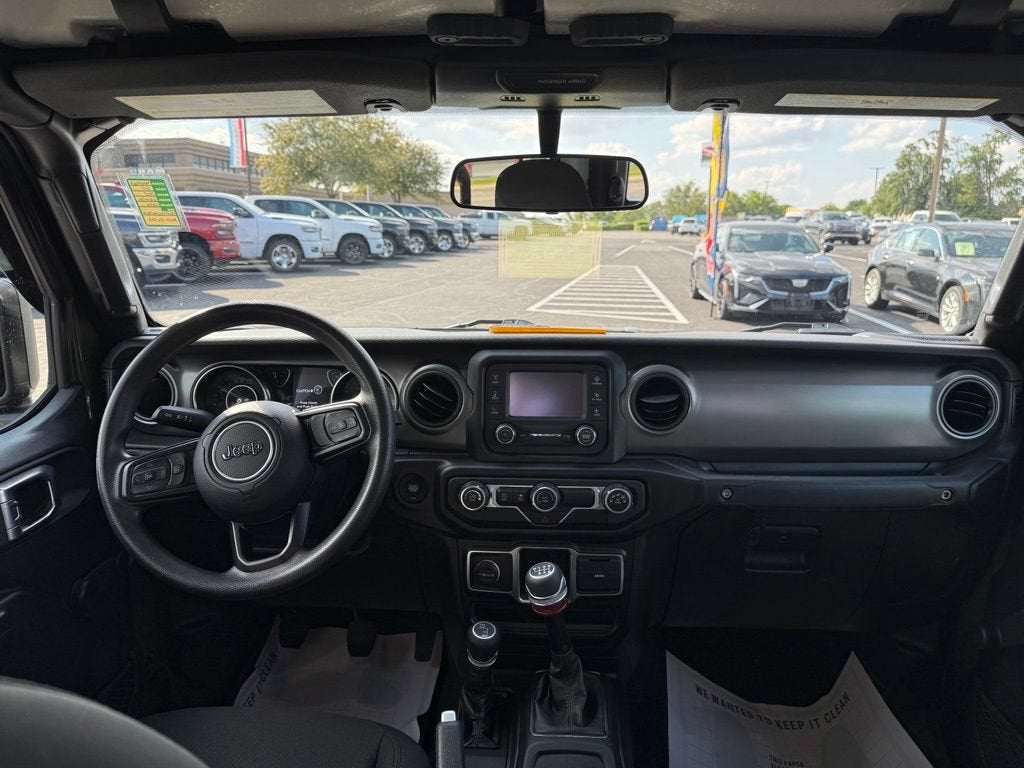 2021 Jeep Gladiator Sport