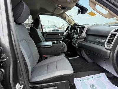 2020 RAM 1500 Big Horn Quad Cab 4x4 6'4" Box