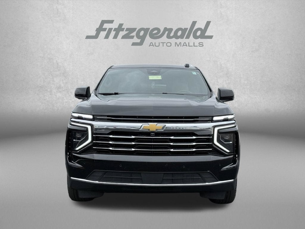 2025 Chevrolet Suburban LT