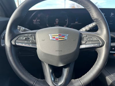 2025 Cadillac XT4 Premium Luxury