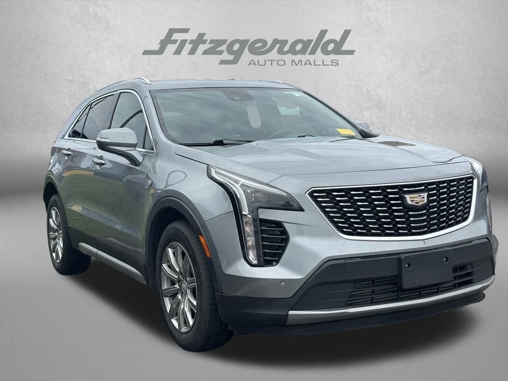 2023 Cadillac XT4 Premium Luxury