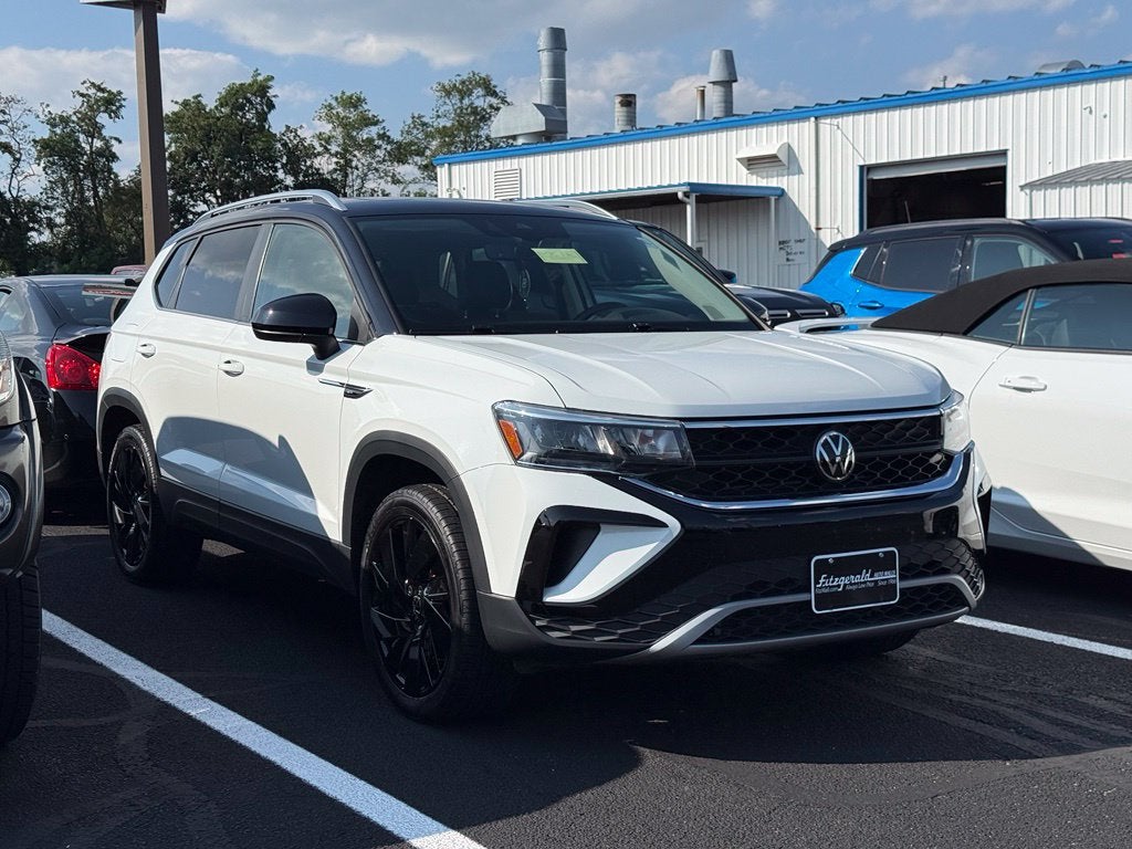 2024 Volkswagen Taos 1.5T SE