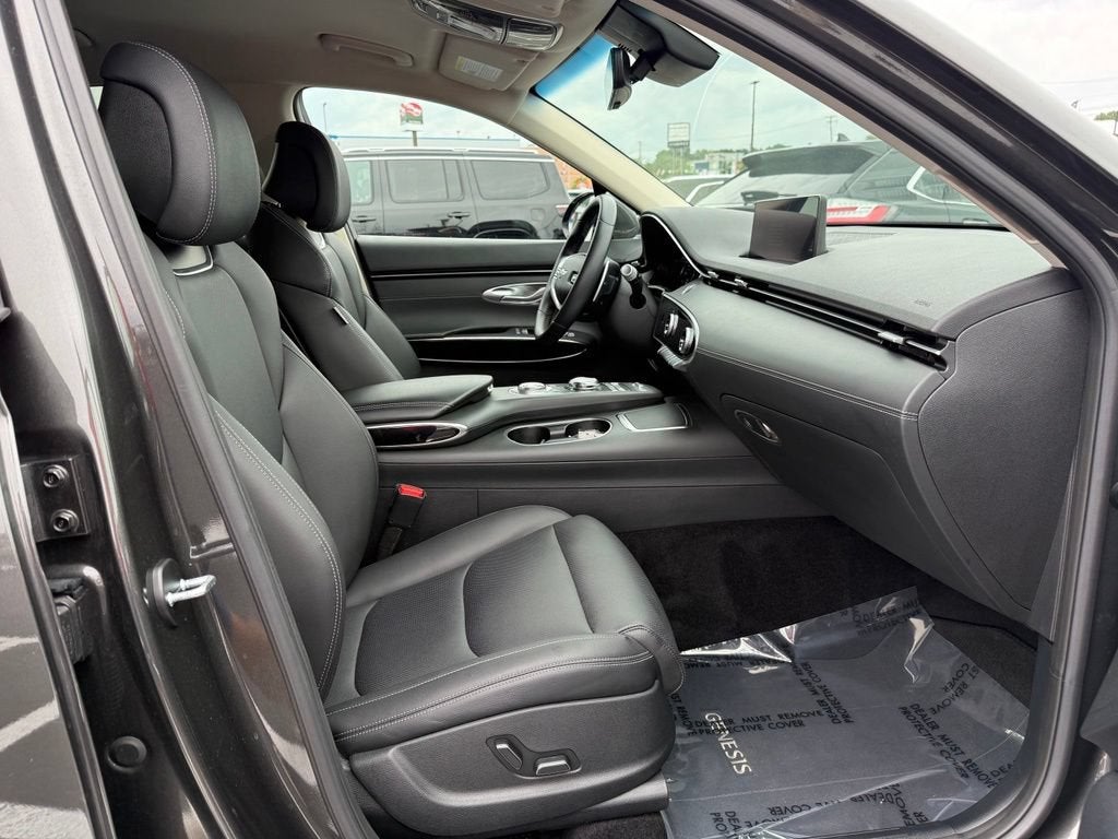 2025 Genesis GV70 2.5T