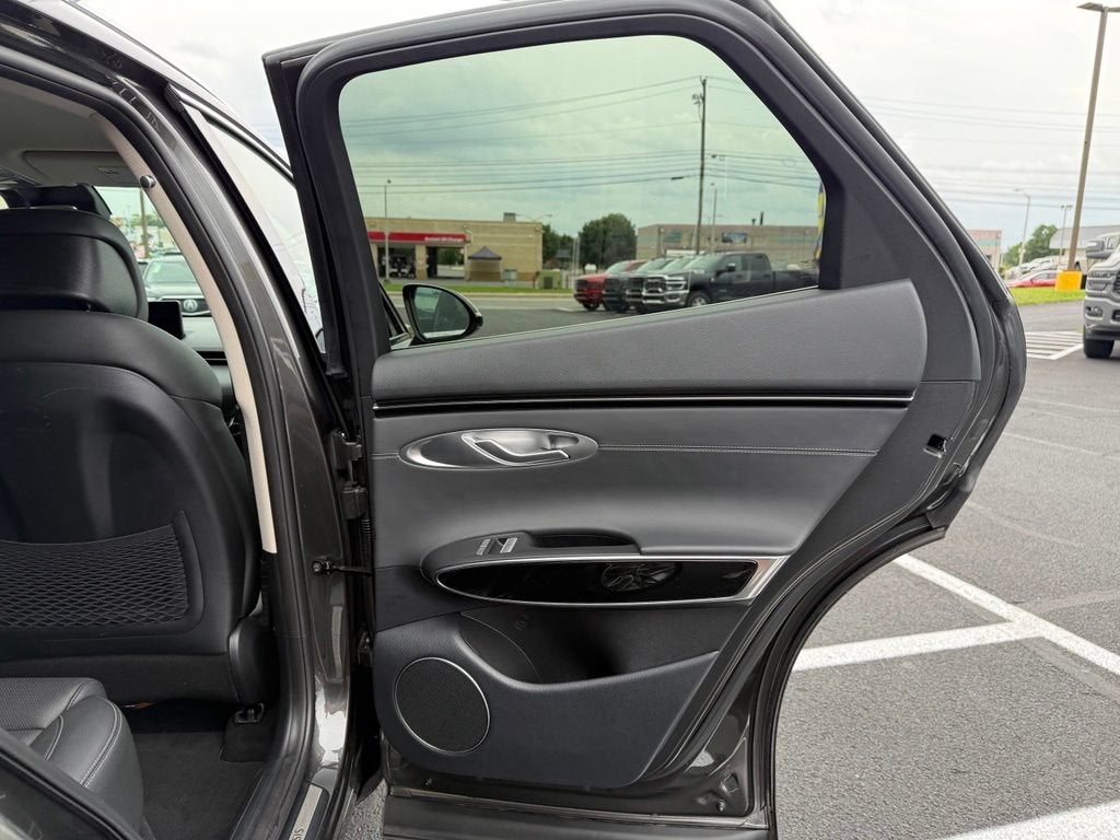 2025 Genesis GV70 2.5T