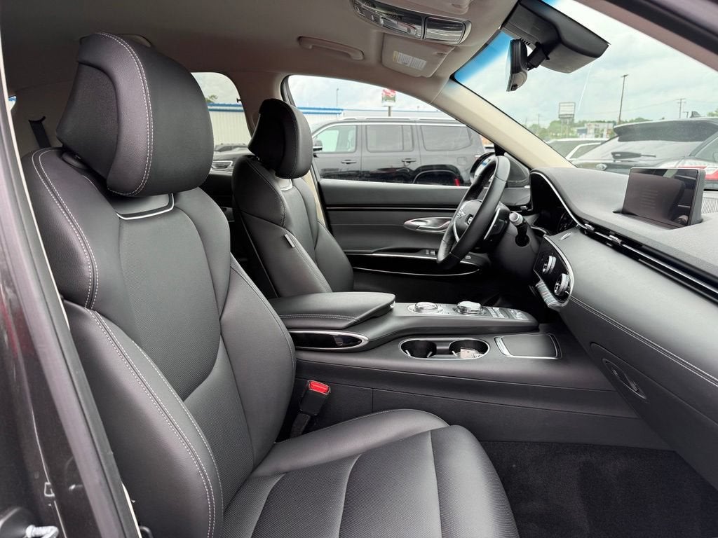 2025 Genesis GV70 2.5T