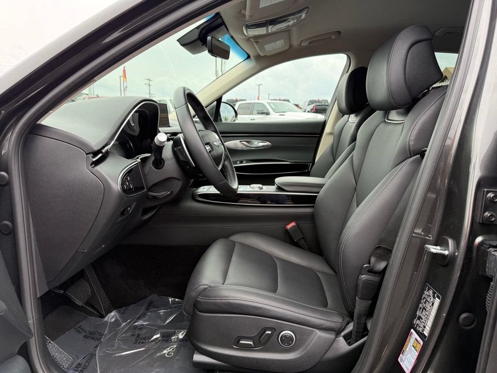 2025 Genesis GV70 2.5T