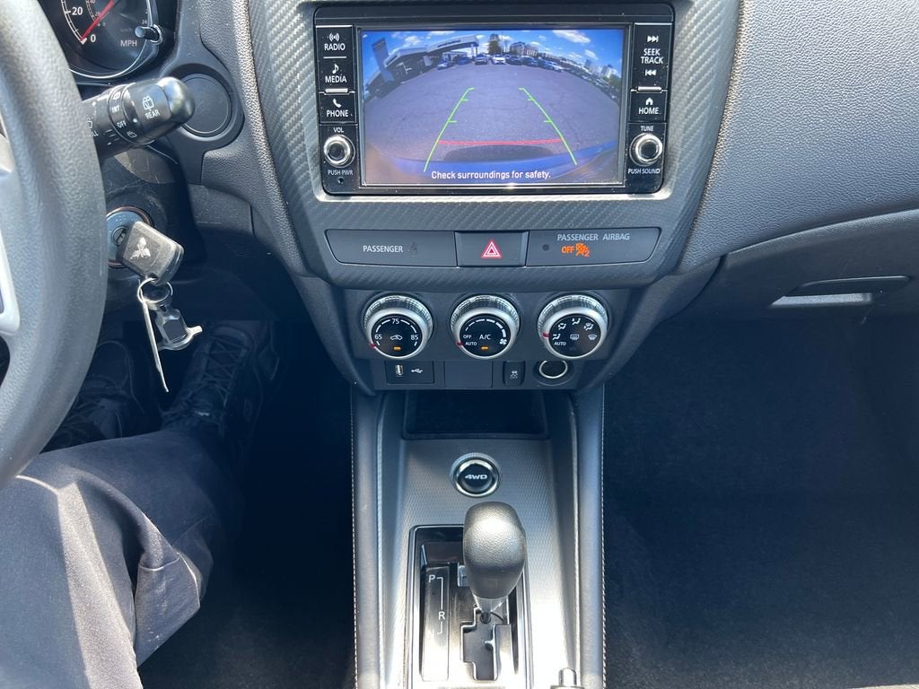 2024 Mitsubishi Outlander Sport S