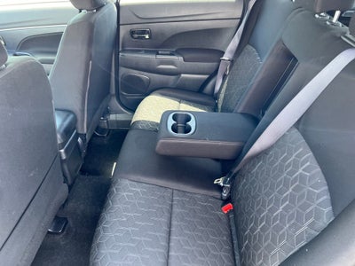 2024 Mitsubishi Outlander Sport S