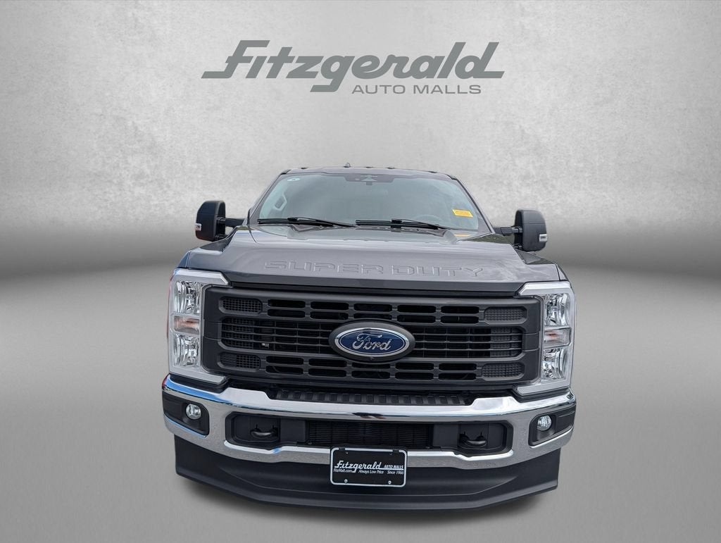 2023 Ford Super Duty F-350 DRW XL