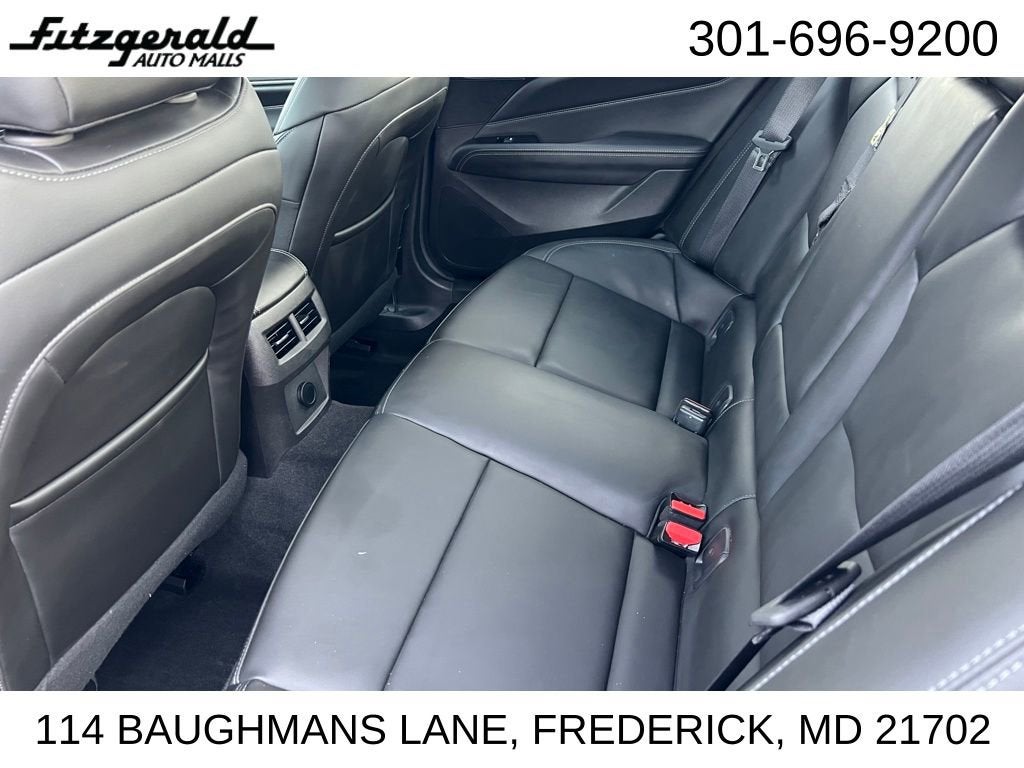 2023 Cadillac CT4 Luxury