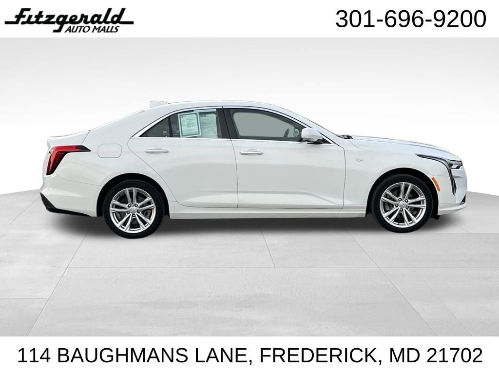 2023 Cadillac CT4 Luxury