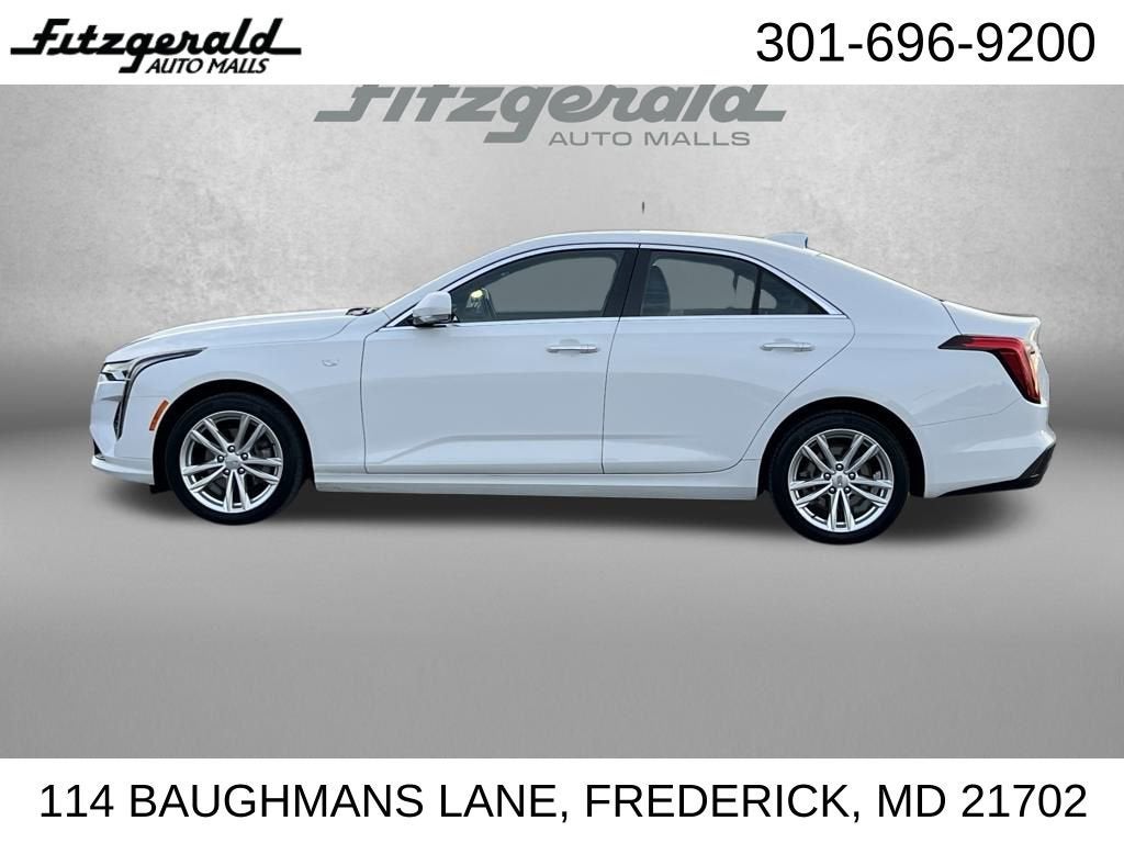 2023 Cadillac CT4 Luxury