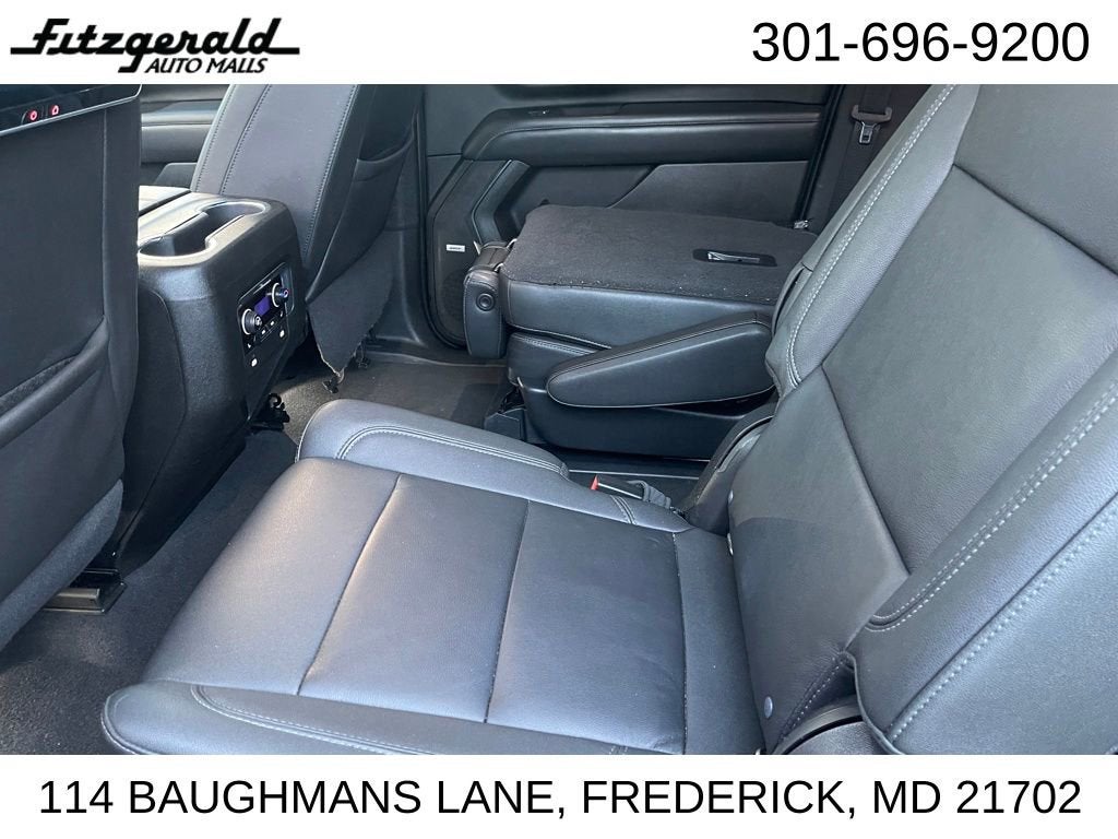 2022 Chevrolet Suburban LT