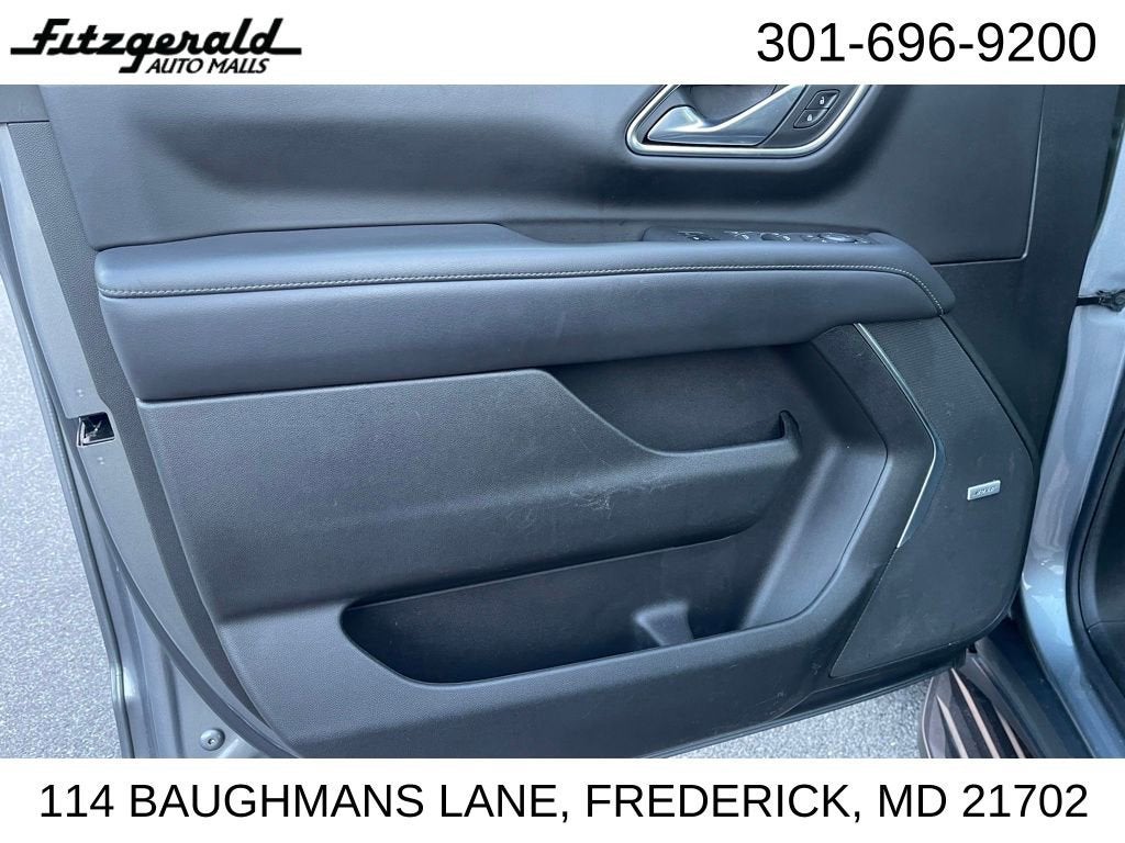 2022 Chevrolet Suburban LT