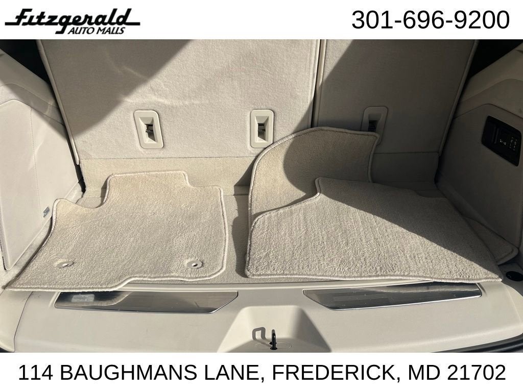 2022 Cadillac Escalade Premium Luxury Platinum