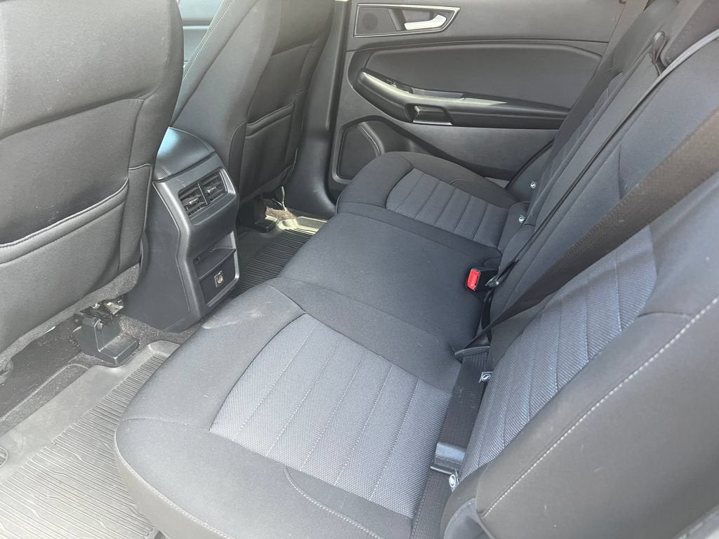 2020 Ford Edge SE