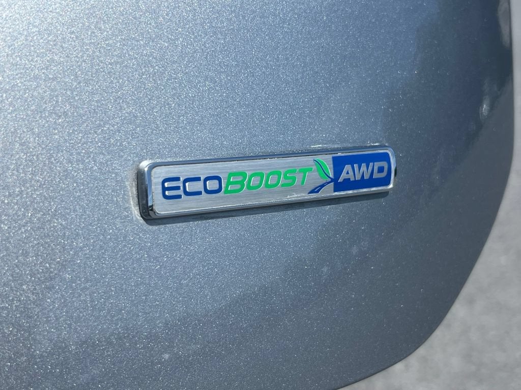 2020 Ford Edge SE