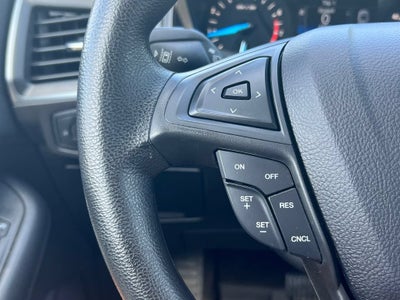 2020 Ford Edge SE