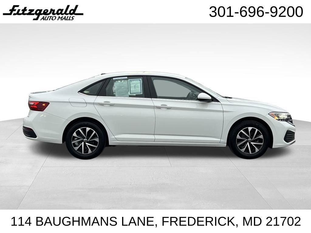 2024 Volkswagen Jetta S