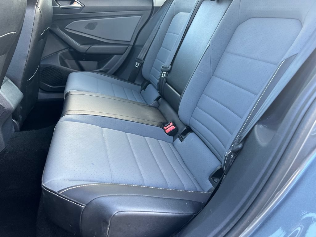 2025 Volkswagen Jetta SE
