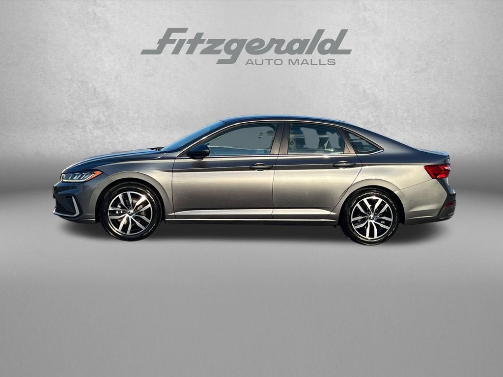 2025 Volkswagen Jetta SE