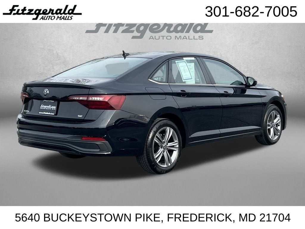 2024 Volkswagen Jetta SE