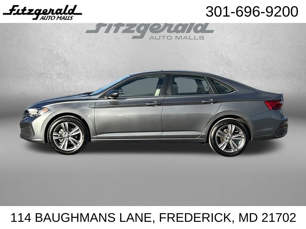 2024 Volkswagen Jetta SE