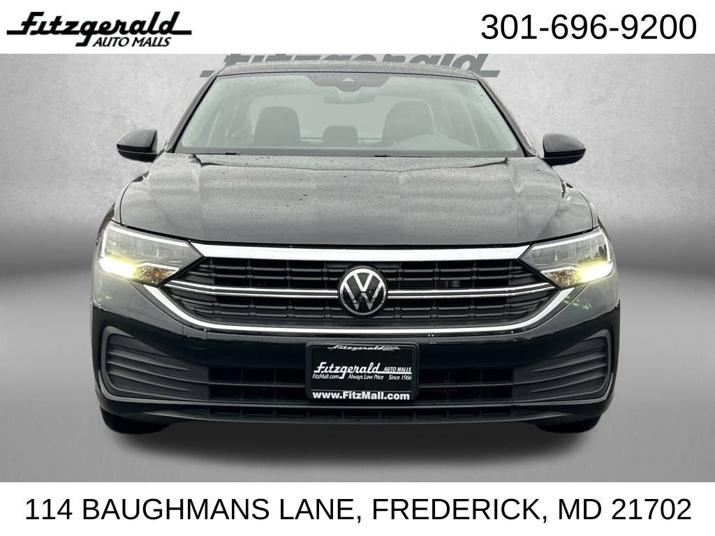 2024 Volkswagen Jetta SE