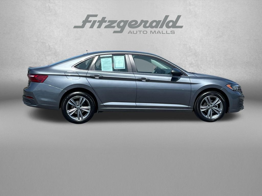 2024 Volkswagen Jetta SE