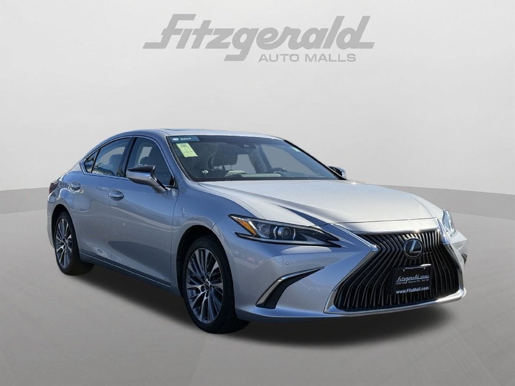2019 Lexus ES
