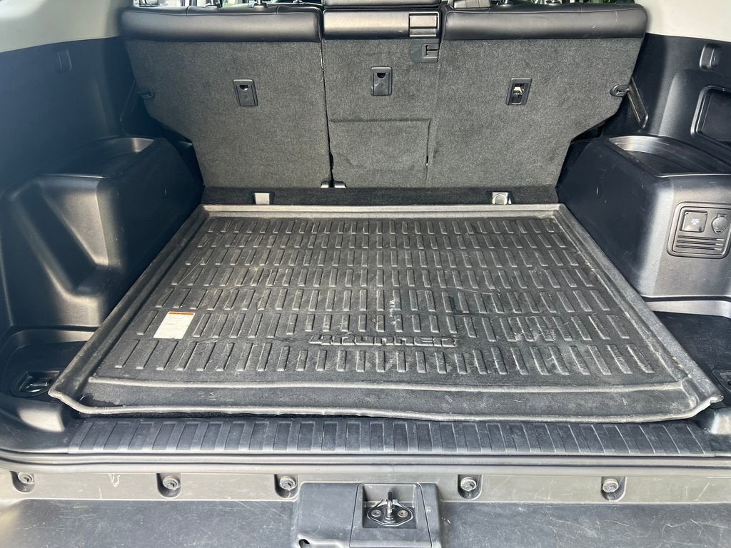 2021 Toyota 4Runner Venture