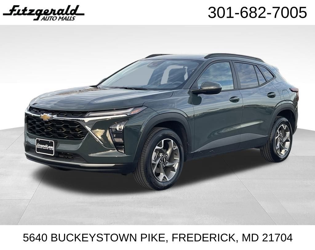 2025 Chevrolet Trax LT