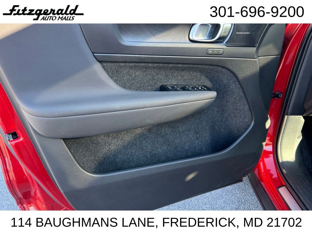 2022 Volvo C40 Recharge Pure Electri Ultimate