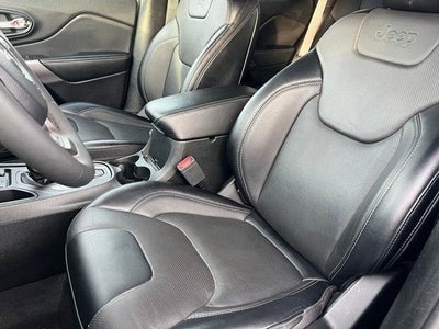 2022 Jeep Cherokee Latitude Lux