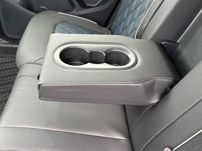 2026 Volkswagen Atlas Cross Sport 2.0T SEL Premium R-Line