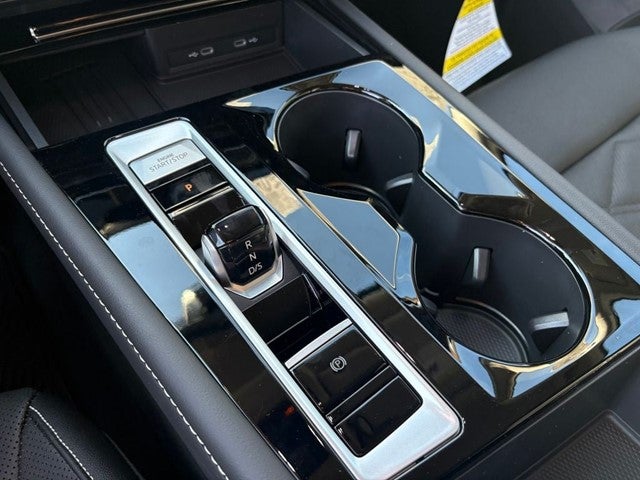 2026 Volkswagen Atlas 2.0T SE w/ Technology