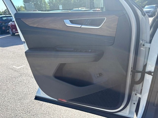 2026 Volkswagen Atlas 2.0T SE w/ Technology