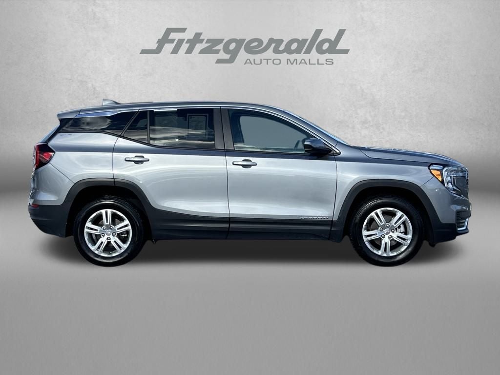 2024 GMC Terrain SLE