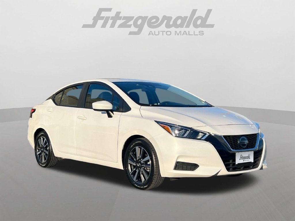 2022 Nissan Versa Sedan SV