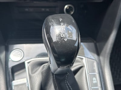 2026 Volkswagen Taos 1.5T SE Black