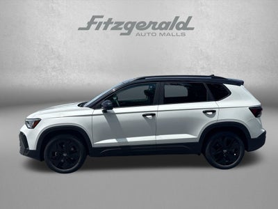2026 Volkswagen Taos 1.5T SE Black