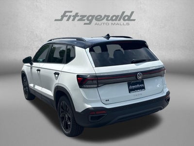 2026 Volkswagen Taos 1.5T SE Black