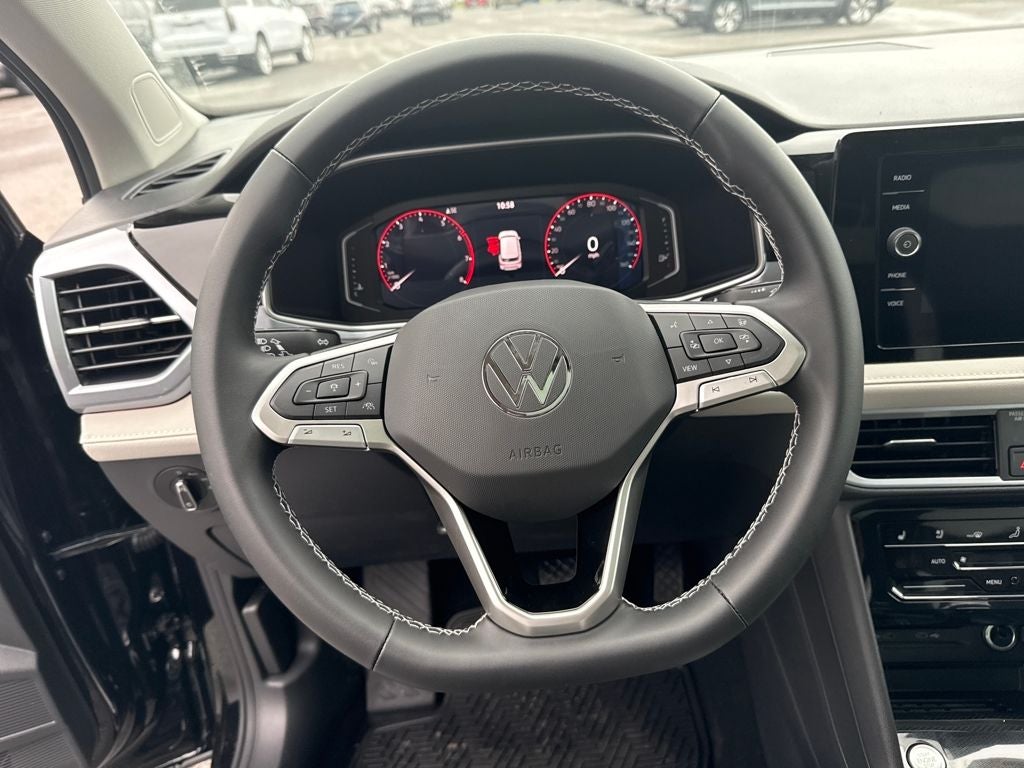 2026 Volkswagen Taos 1.5T SEL