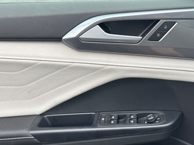 2026 Volkswagen Taos 1.5T SEL